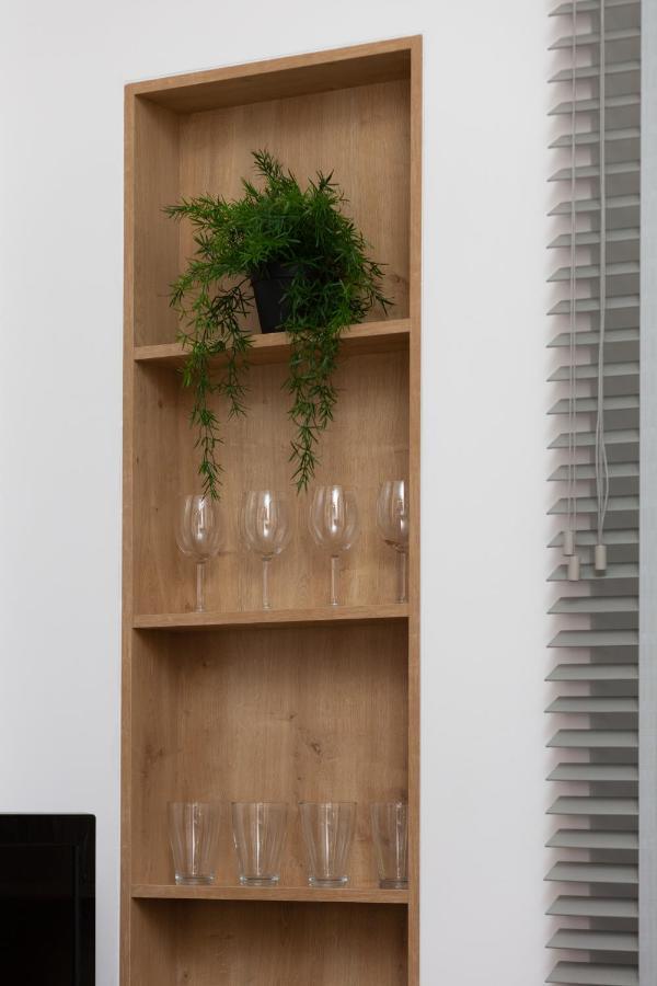 City Center Mezzanine Studio Chmielna By Noclegi Renters Warsaw Luaran gambar