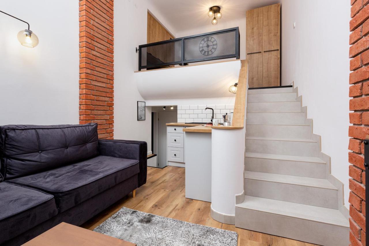 City Center Mezzanine Studio Chmielna By Noclegi Renters Warsaw Luaran gambar