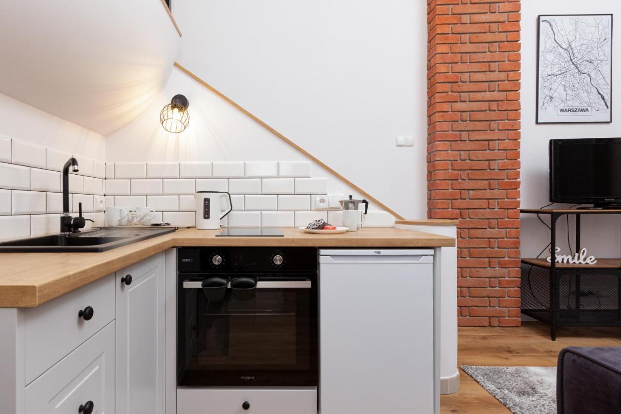 City Center Mezzanine Studio Chmielna By Noclegi Renters Warsaw Luaran gambar