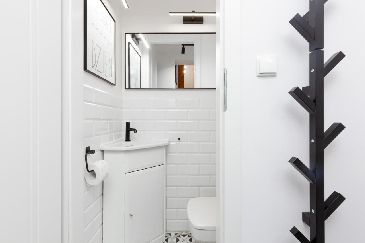 City Center Mezzanine Studio Chmielna By Noclegi Renters Warsaw Luaran gambar