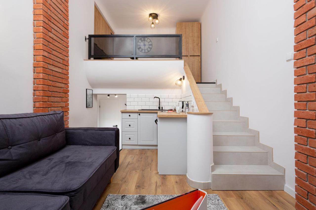 City Center Mezzanine Studio Chmielna By Noclegi Renters Warsaw Luaran gambar